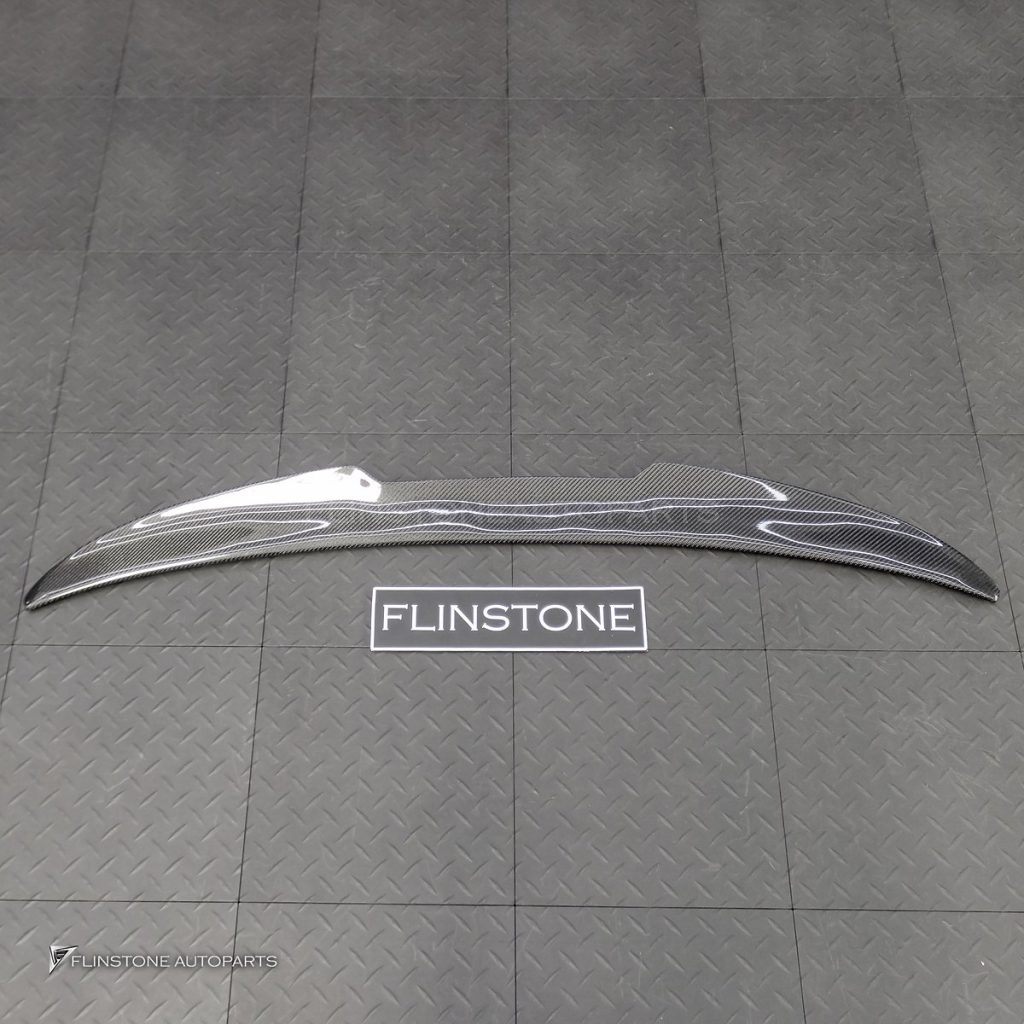 สปอยเลอร์ท้าย Carbon fiber สำหรับ X6 G06 LCI ทรง Larte design