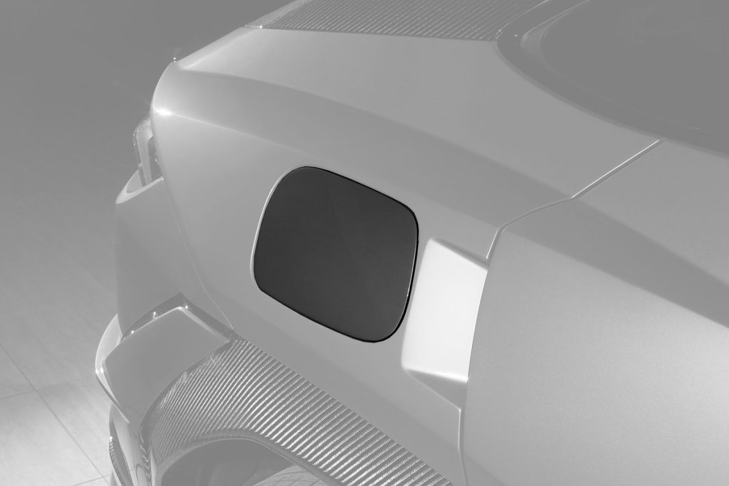 ฝาถังน้ำมัน Carbon Fiber Lamborghini Urus ทรง TOPCAR R\’Evo Limited Edition 2.0