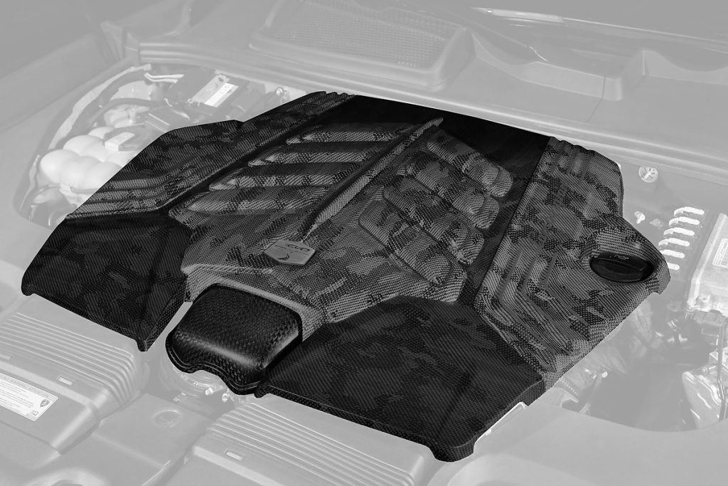 ฝาครอบเครื่องยนต์ Carbon Fiber Lamborghini Urus ทรง TOPCAR R\’Evo Limited Edition 2.0 2 ชิ้น