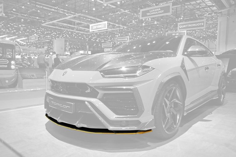 ลิ้นหน้า Carbon Fiber Lamborghini Urus S ทรง TOPCAR
