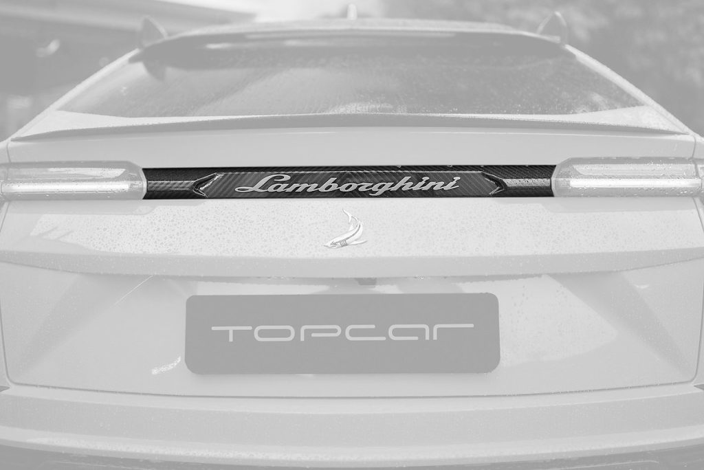 แผ่นคาดตัวถัง Carbon Fiber คาร์บอน Stealth Lamborghini Urus S ทรง TOPCAR