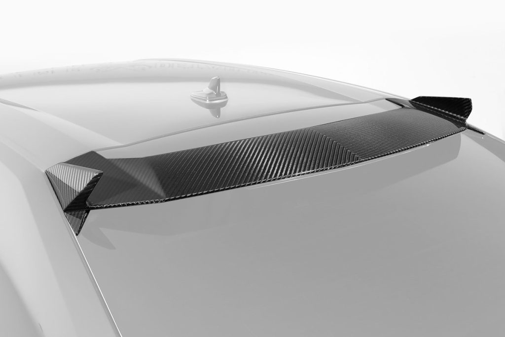 สปอยเลอร์ท้าย Carbon Fiber Lamborghini Urus ทรง TOPCAR (A. Top)