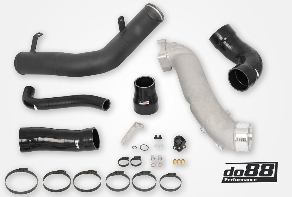 ชาร์จไปป์ do88 สำหรับ Audi RS3 8V / TTRS 8S