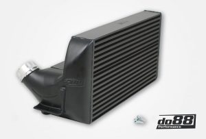 อินเตอร์คูลเลอร์ do88 สำหรับ BMW F20 F30 F87 Performance