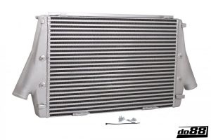 อินเตอร์คูลเลอร์ do88 สำหรับ SAAB 9-3 2.8t V6 2006