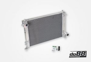 หม้อน้ำ do88 สำหรับ SAAB 900/9-3 Turbo 1994-2002