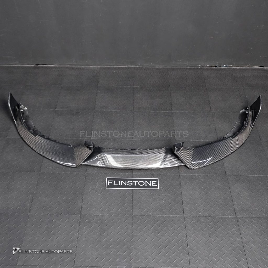 ลิ้นหน้า Carbon Fiber PORSCHE TAYCAN ทรง MANSORY