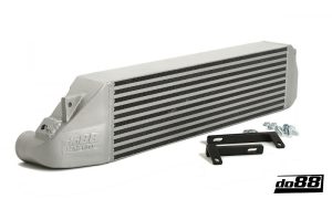 อินเตอร์คูลเลอร์ do88 สำหรับ Volvo C30/S40/V50/C70 Turbo 04-13