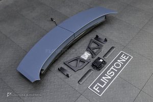 สปอยเลอร์ท้าย LED สำหรับ Porsche 971 Panamera ทรง TUBRO S งานดิบ
