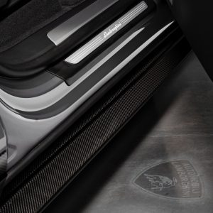สเกิร์ตข้าง สำหรับ Lamborghini Urus ทรง URBAN