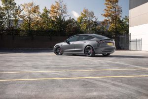 ดิฟฟิวเซอร์ท้าย Carbon Fiber สำหรับ Tesla Model 3 ทรง URBAN