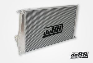 หม้อน้ำ do88 สำหรับ BMW 135i 335i 35i N54 N55 Manual 2007-2013 (E9X E82 E89)