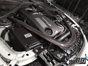 อินเตอร์คูลเลอร์ do88 สำหรับ BMW F8X M2C M3 M4 (TR-240-SS)