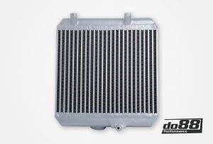 ออยล์คูลเลอร์ do88 สำหรับ BMW M2 Engine