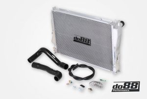 หม้อน้ำ do88 สำหรับ BMW M3 E46