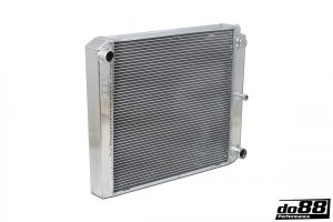 หม้อน้ำ do88 สำหรับ Volvo 240 740 940 Manual 75-98