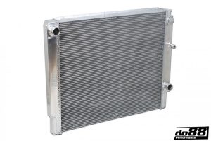 หม้อน้ำ do88 สำหรับ Volvo 740 940 960 Manual 92-98
