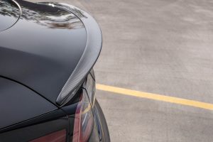 สปอยเลอร์ท้าย Carbon Fiber สำหรับ Tesla Model 3 ทรง URBAN