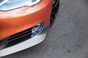 ลิ้นหน้า Carbon Fiber สำหรับ Tesla Model S ทรง URBAN