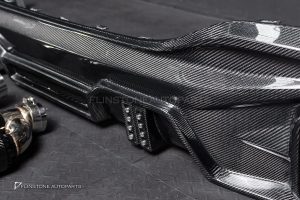 ดิฟฟิวเซอร์พร้อมปลายท่อ Carbon fiber สำหรับ BMW X6 G06 LCI ทรง Larte Design