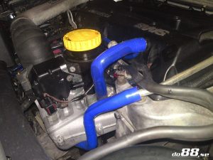 ท่อยางซิลิโคน do88 สีน้ำเงิน สำหรับ SAAB 9-5 98-03 & 9-3 T7 99-03 Crankcase vent