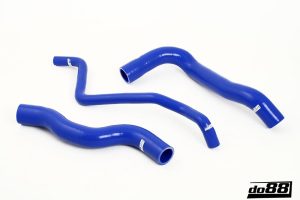 ท่อน้ำหล่อเย็น do88 สีน้ำเงิน สำหรับ Volvo 740/940 (do88-kit103B)
