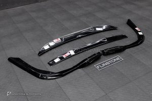 ชุดแต่ง BMW สำหรับ G70 Series 7 ทรง Maxton design สีดำเงา