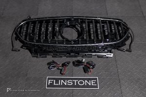 กระจังหน้า LED สำหรับ W214 E-Class ทรง E53 AMG GT สีดำเงา-โครเมี่ยม มีกล้อง