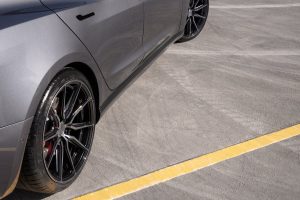 สเกิร์ตข้าง Carbon Fiber สำหรับ Tesla Model 3 ทรง URBAN
