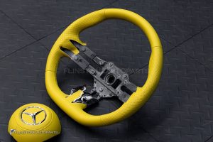 พวงมาลัย พร้อม Airbag สำหรับ W465 G-Class หนังเหลือง ด้ายเหลือง