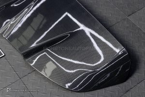 สปอยเลอร์หลังคา Carbon Fiber สำหรับ Audi Q8 Dry Carbon
