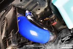 ชาร์จไปป์ do88 สีน้ำเงิน สำหรับ SAAB 9-3 2.8T V6 06-11