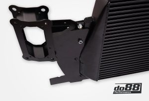 อินเตอร์คูลเลอร์ do88 สำหรับ Toyota Yaris GR (ICM-390-S)