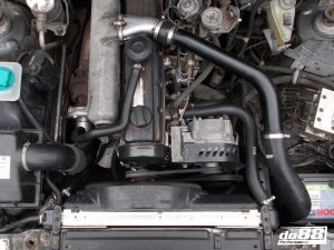 ท่อแรงดัน do88 สีดำ สำหรับ Volvo 740 760 780 940 960 D24 TIC