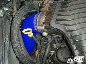 ชาร์จไปป์ do88 สีน้ำเงิน สำหรับ VOLVO V70/S80 2.5T 2.5FT AFV 2008-15