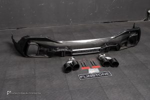 ดิฟฟิวเซอร์ท้าย Carbon Fiber BMW X6 G06 LCI ทรง Future Design พร้อมไฟ LED และปลายท่อ