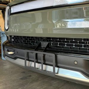 กรอบป้ายทะเบียน ป้ายทะเบียน Hansshow Rivian R1T/R1S