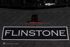 กระจังหน้า สำหรับ R172 SLC-Class ทรง GT ตาข่าย ไม่มีกล้องหน้า สีดำ-โครเมี่ยม โลโก้ AMG สีแดง