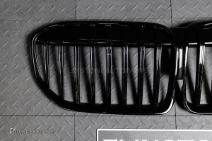 กระจังหน้า BMW G11G12 Series 7 LCI เส้นเดี่ยว สีดำเงา