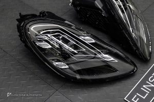 ไฟหน้า สำหรับ PORSCHE 718 Cayman PDLS