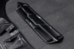 ลิ้นหน้า Carbon fiber สำหรับ X6 G06 LCI ทรง larte design