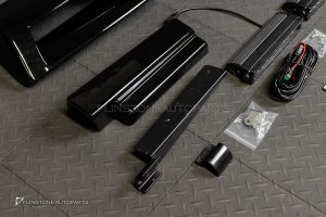 สปอยเลอร์หลังคา พร้อมไฟ LED สำหรับ GWM TANK500 สีดำเงา