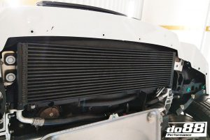 ออยล์คูลเลอร์ do88 สำหรับ BMW F8X M2C M3 M4 Engine