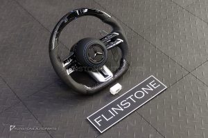 พวงมาลัย Carbon fiber พร้อม Airbag พร้อม Display Shift LED สำหรับ W117 CLA-Class หนังดำ ด้ายฟ้า ก้านสีดำเงา-โครเมี่ยม