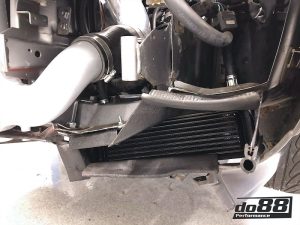 ออยล์คูลเลอร์ do88 สำหรับ Saab 900 Turbo 1984-1993 Engine