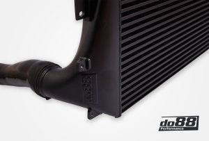 อินเตอร์คูลเลอร์ do88 สำหรับ Toyota Yaris GR (ICM-390-S)