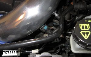 ท่อไอดี do88 สีน้ำเงิน สำหรับ Volvo C30/C70/S40/V50 Turbo 04-13 (13-)