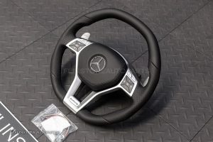 พวงมาลัย พร้อม Airbag สำหรับ W212 E-Class หนังดำ ด้ายดำ ก้านสีโครเมี่ยม