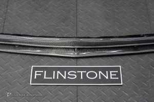 ลิ้นหน้า Carbon Fiber สำหรับ W205 C-Class Facelift ทรง CMST