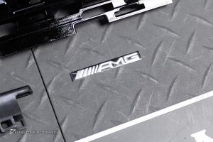 กระจังหน้า สำหรับ W214 E-Class ทรง AMG GT Black
